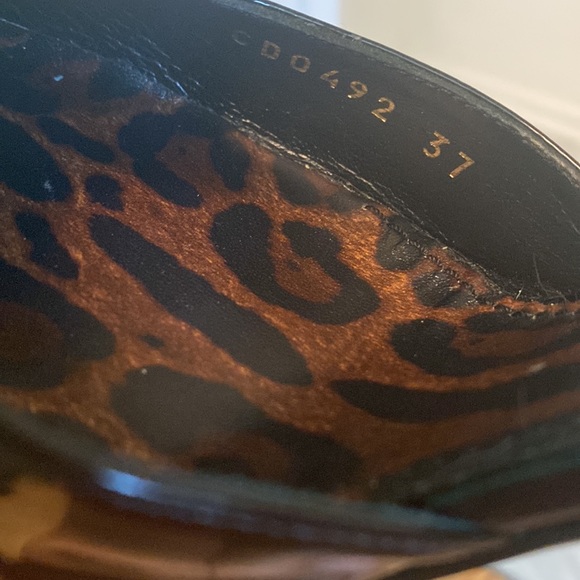 Black Patent Dolce & Gabbana Pump - Picture 7 of 9